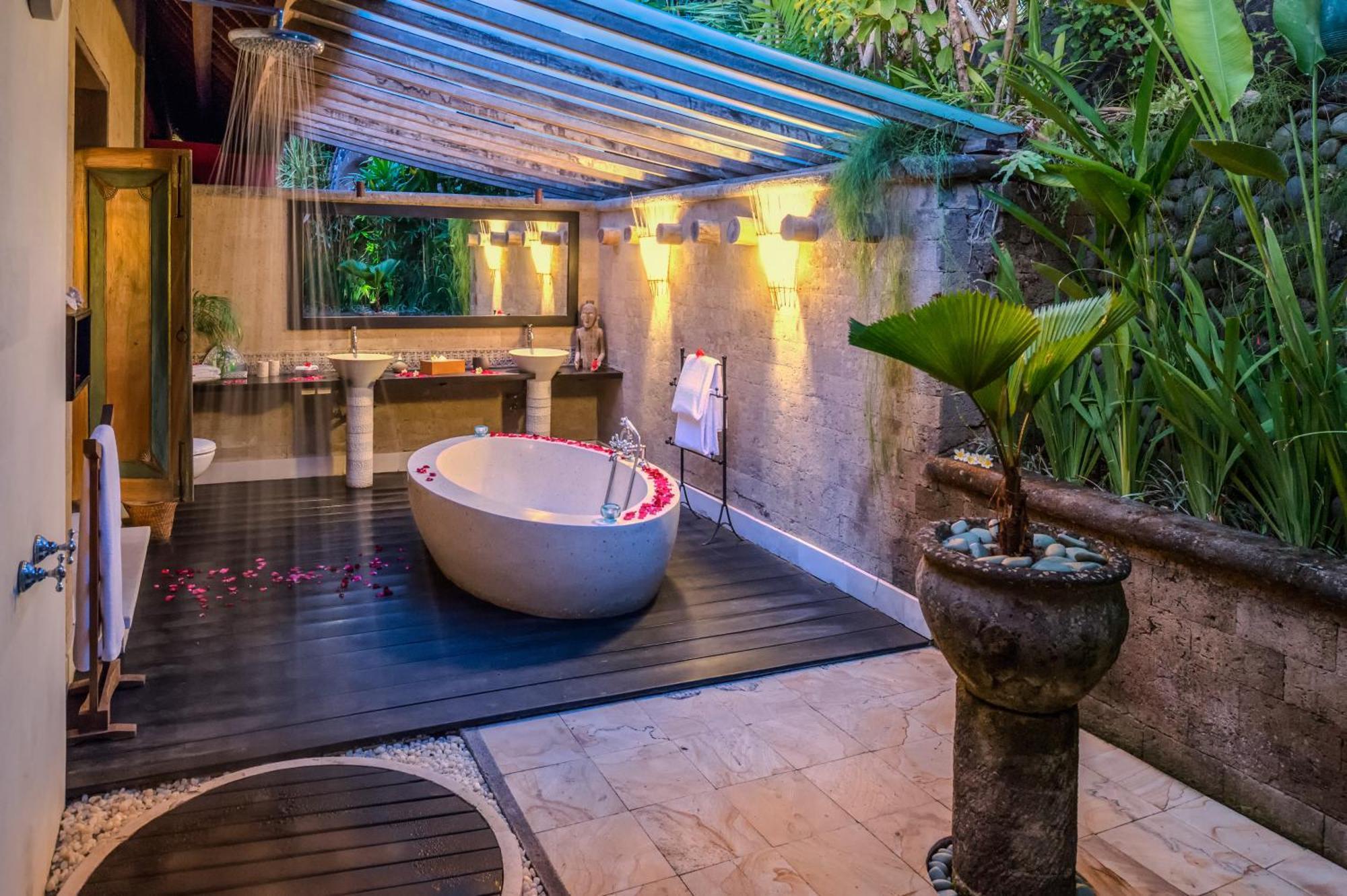 Villa Tirta Naga Bali Seminyak  Exterior photo