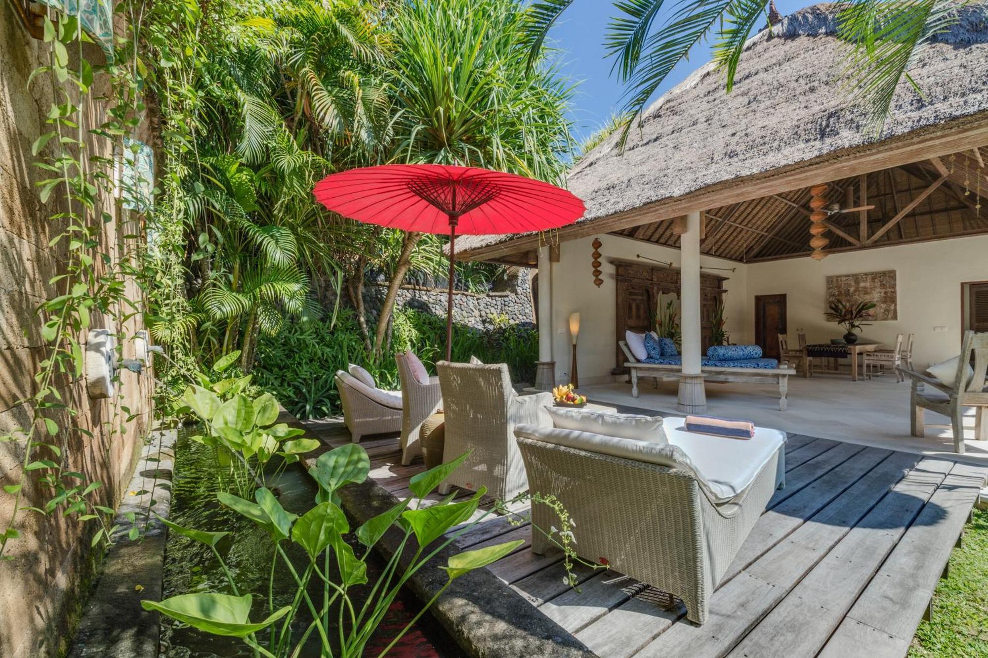 Villa Tirta Naga Bali Seminyak  Exterior photo
