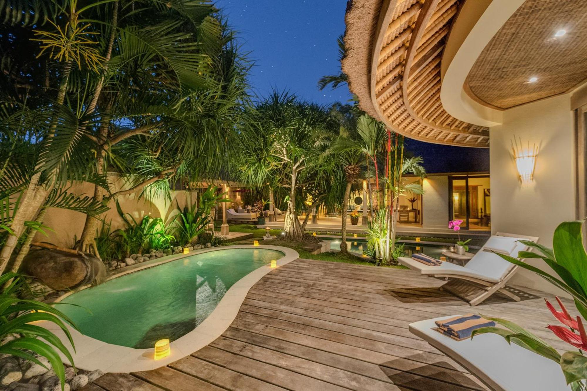 Villa Tirta Naga Bali Seminyak  Exterior photo