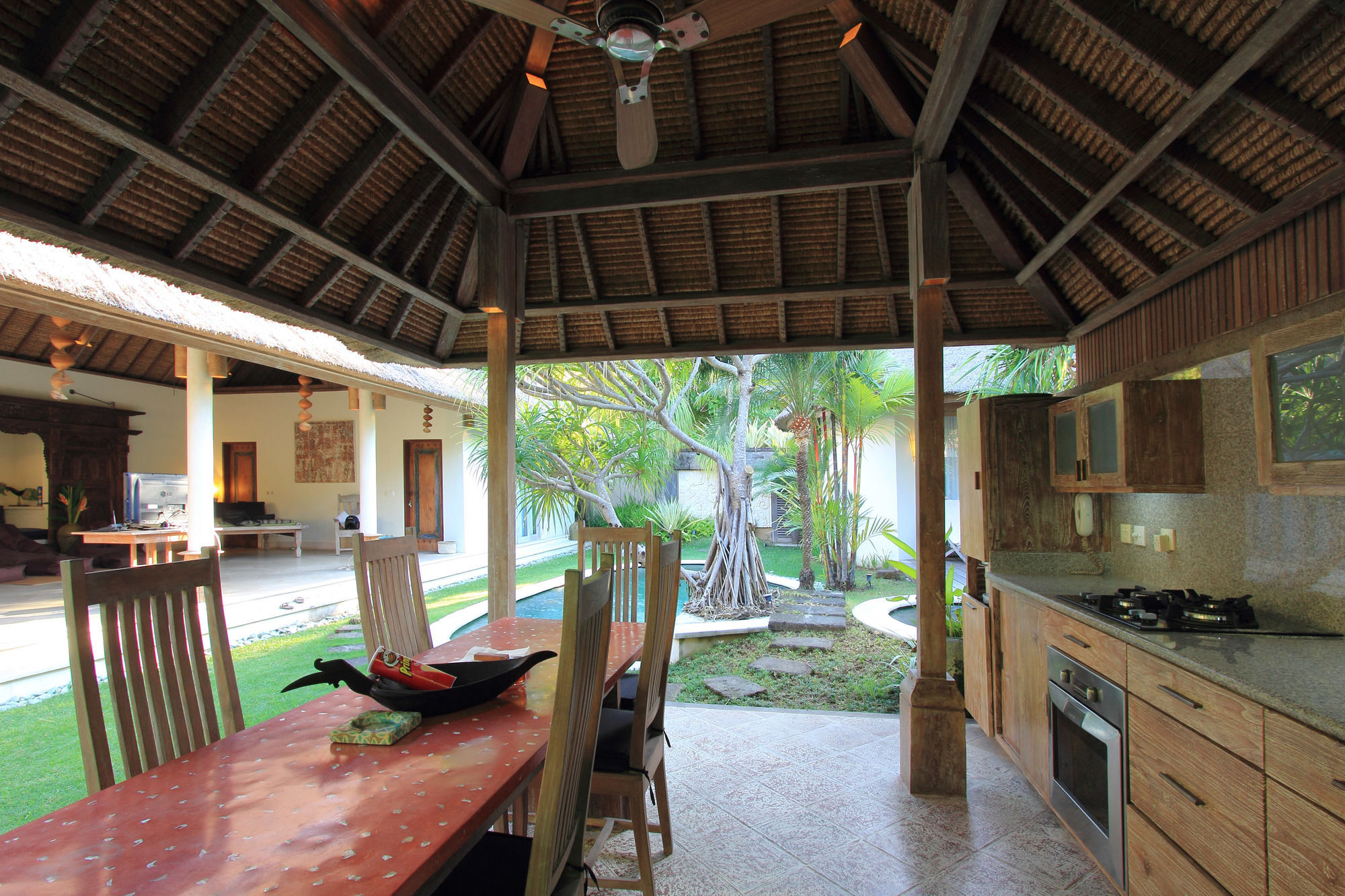 Villa Tirta Naga Bali Seminyak  Exterior photo